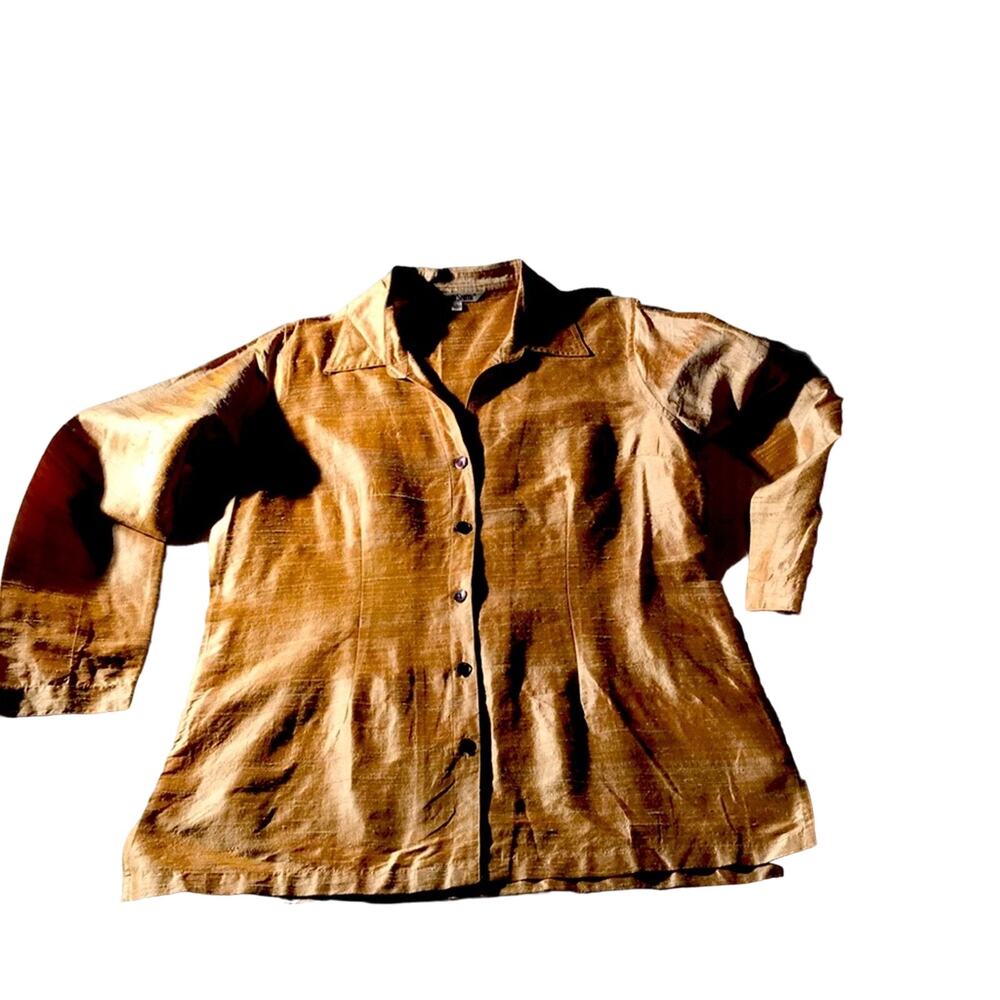 Travel Smith Gold Pure Silk Blouse. L